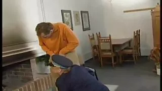 Scènes de compilation chaudes avec du sperme sur film porno filles vierges un visage attrayant