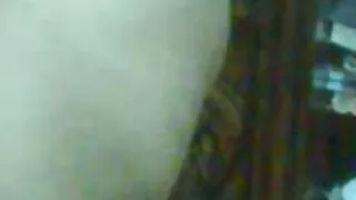 Une film porno filles vierge dame expérimentée avec un castor non rasé s'est livrée à son amant surexcité