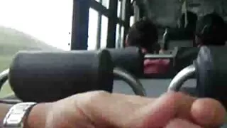 Salope film porno des filles vierges coquine se masturbe devant le miroir sur la came