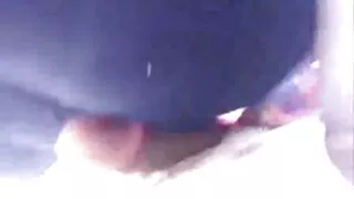 Asiatique porno arab vierge dans de longues bottes en cuir baise un homme dans la chatte et le cul