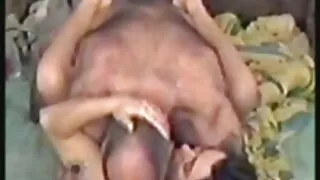 Blonde plantureuse en bas plantant le vagin sur la bite dure fille vierge porn