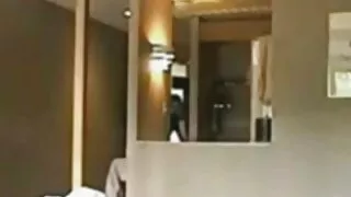 Salope russe Skinn Russo baisée sans vergogne par un video porno fille vierge inconnu à oduri