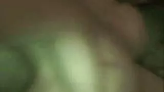 Les filles lèchent leurs chattes poilues devant xnxx vierje leurs copines